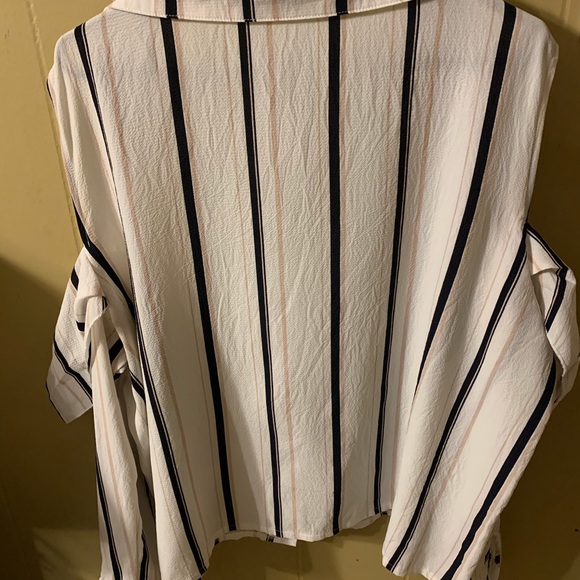 Plus Shirred cold Shoulder Shirt - Picture 3 of 3